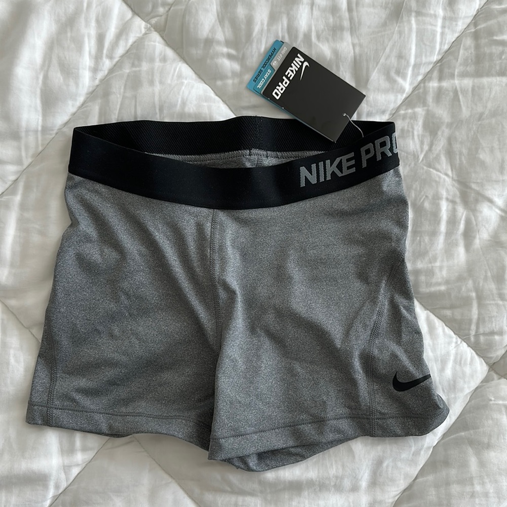 NWT Nike dri-fit shorts